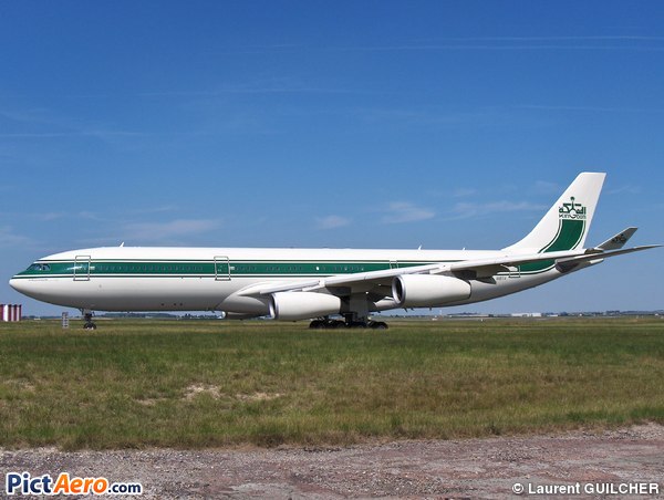 Airbus A340-213 (Kingdom Holding Company)