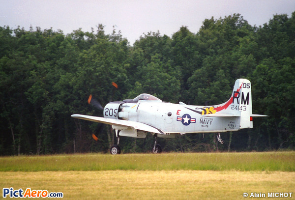 Douglas AD-4N Skyraider (Amicale Jean Baptiste Salis)