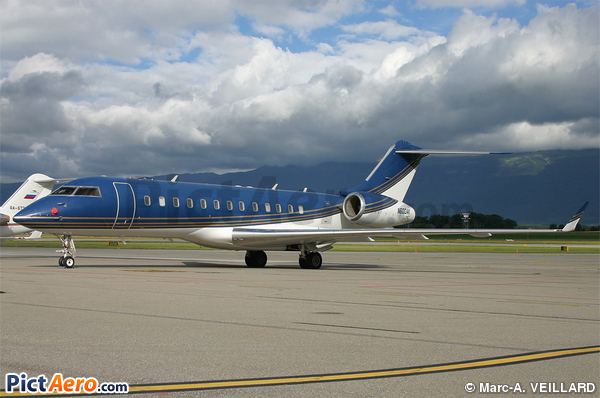 Bombardier BD-700-1A10 Global Express (AVN Air LLC)