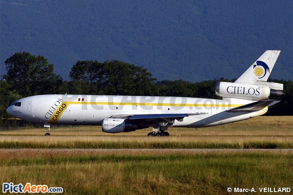 McDonnell Douglas DC-10-30F (Cielos Airlines)