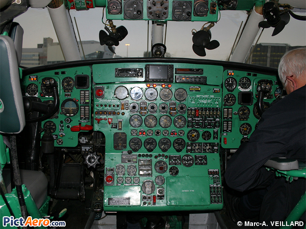 Antonov An-12BP Cub  (United International Airlines)