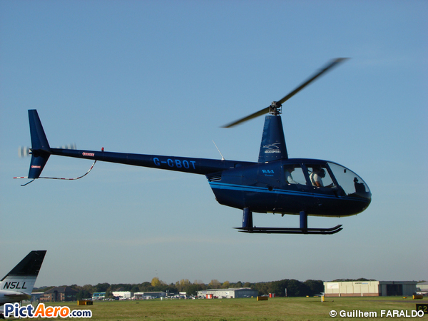 Robinson R-44 Raven (Bournemouth Helicopters)