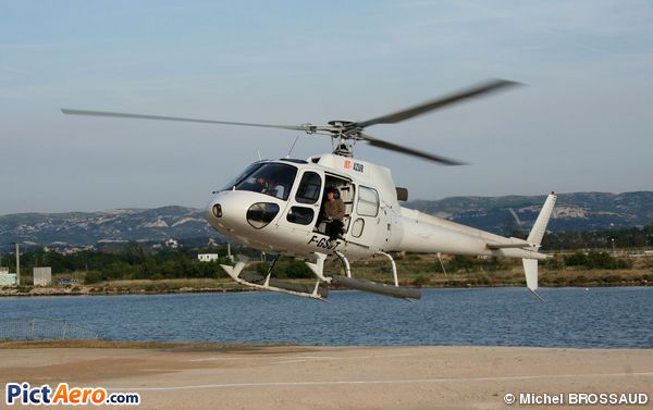 Aérospatiale AS-350 BA Ecureuil (Jet Azur Hélicoptères)