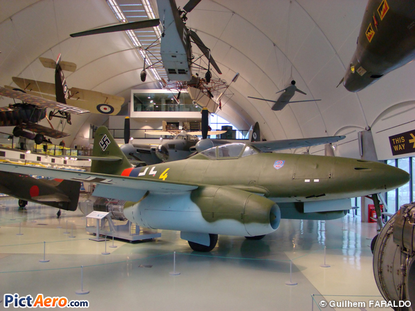 Messerschmitt Me-262A-2a Schwalbe (Germany - Air Force)