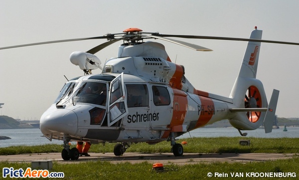 Eurocopter AS-365N-3 Dauphin 2 (Schreiner Northsea Helicopters)