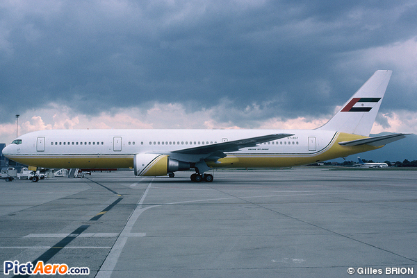 Boeing 767-328/ER (Royal Brunei Airlines)