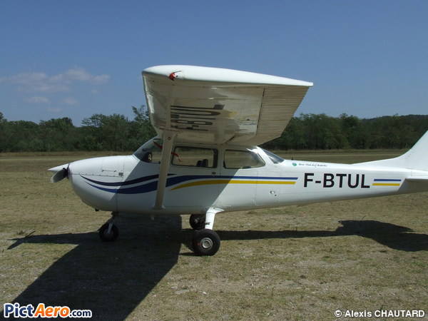 Reims F172-L Skyhawk (Aéro-Club de l'Ardèche)