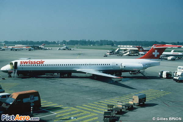 McDonnell Douglas MD-83 (DC-9-83) (Crossair)