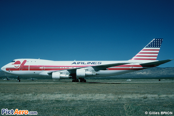 Boeing 747-131 (Family Airlines)