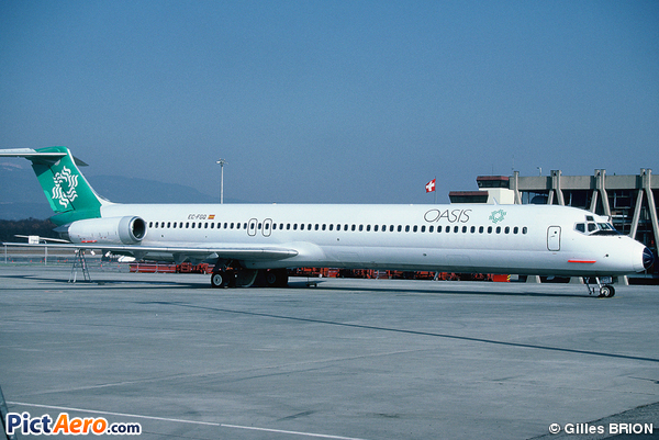 McDonnell Douglas MD-82 (DC-9-82) (Oasis International Airlines)