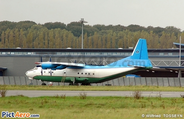 Antonov An-12BP (Tiramavia)