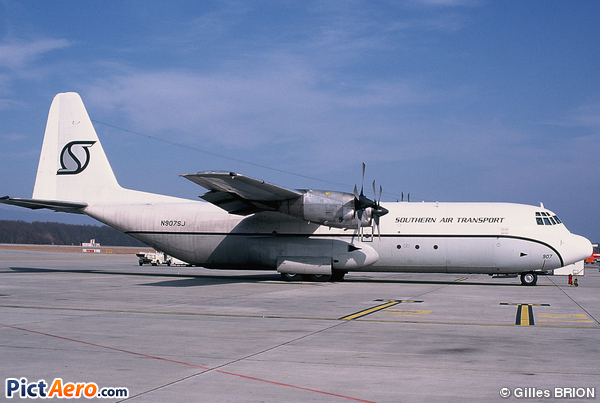 Lockheed L-100-30 Hercules (L-382G) (Southern Air Transport)