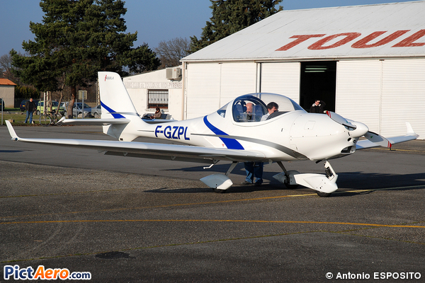 Aquila AT-01 (Aéroclub de Toulouse Midi-Pyrénées)