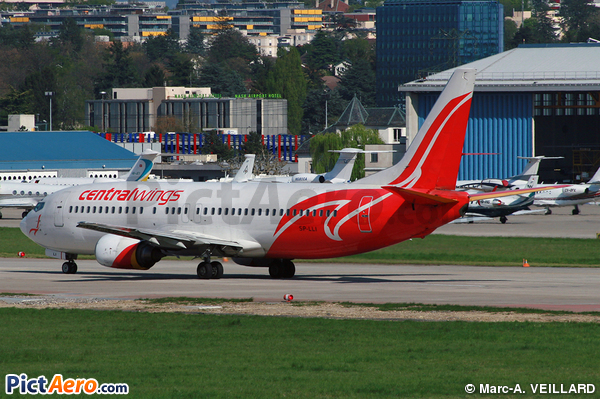 Boeing 737-4Q8 (Centralwings)