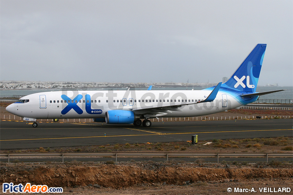 Boeing 737-86N/WL (XL Airways)