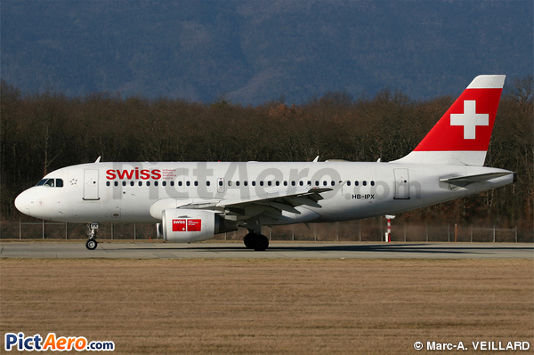 Airbus A319-111 (Swiss International Air Lines)