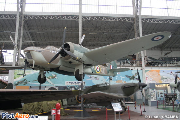 Bristol 142 Blenheim IV T (Canada - Air Force)