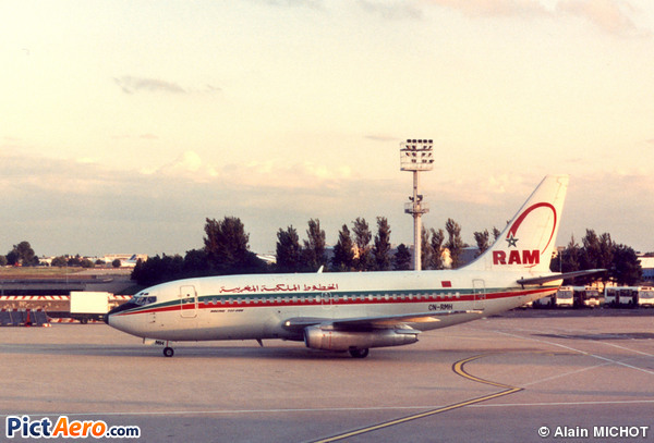 Boeing 737-2T5/Adv (Royal Air Maroc (RAM))
