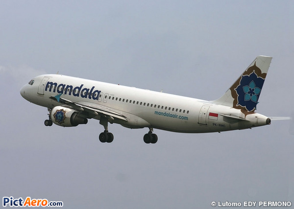 Airbus A320-211 (Mandala Airlines)