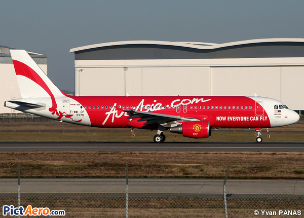 Airbus A320-216/WL (AirAsia)