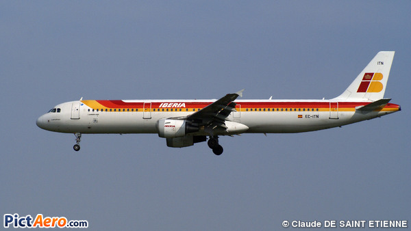 Airbus A321-211 (Iberia)