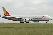Boeing 777-28E/ER