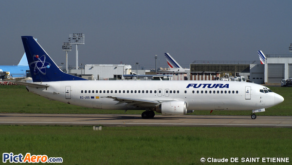 Boeing 737-4K5 (Futura International Airways)