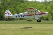 Piper PA-18AS-150 Super Cub (F-BFES)