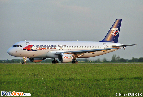 Airbus A320-212 (Travel Service Hungary)