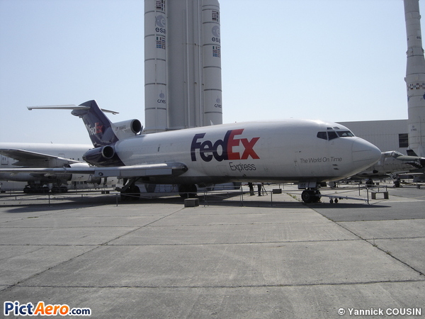 Boeing 727-22/F (FedEx)