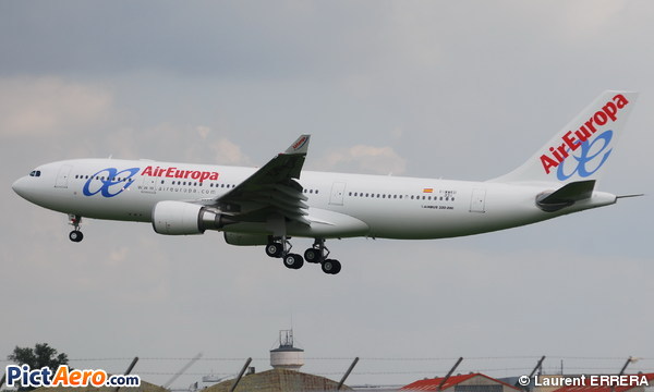 Airbus A330-243 (Air Europa)