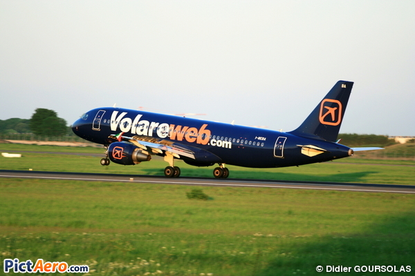 Airbus A320-214 (Volare Airlines)