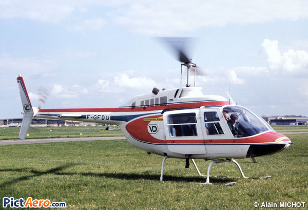Bell 206B JetRanger II (CEGMA)