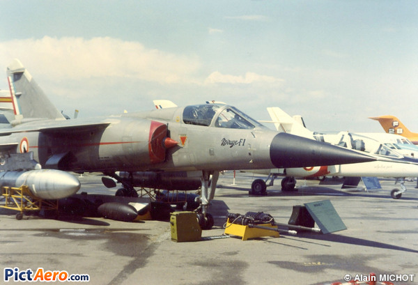 Dassault Mirage F1-4 (Dassault Aviation)