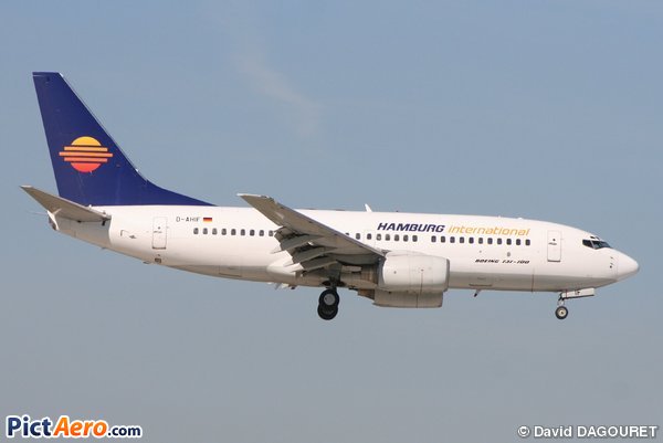 Boeing 737-73S (Hamburg International)