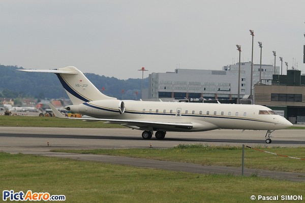 Bombardier BD-700-1A10 Global Express (Central Air Service AG)