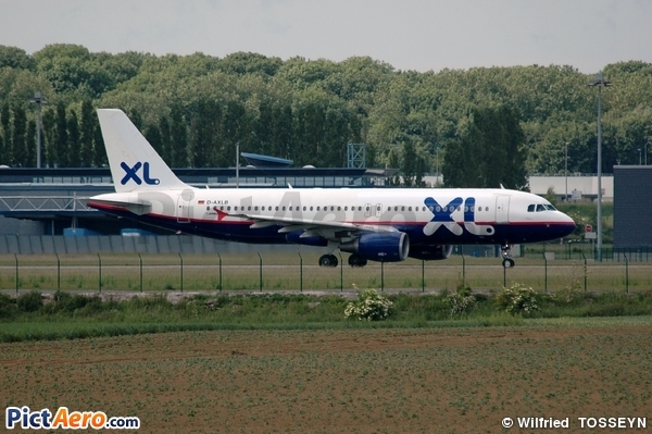 Airbus A320-214 (XL Airways Germany)
