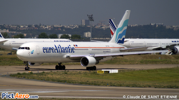 Boeing 767-3YO/ER (EuroAtlantic Airways)