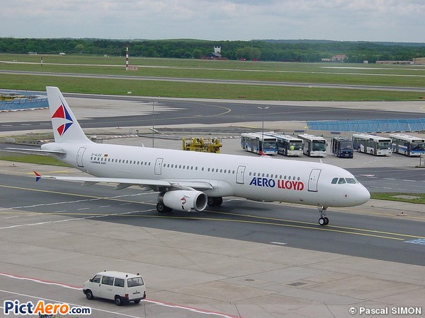 Airbus A321-231 (Aero Lloyd)