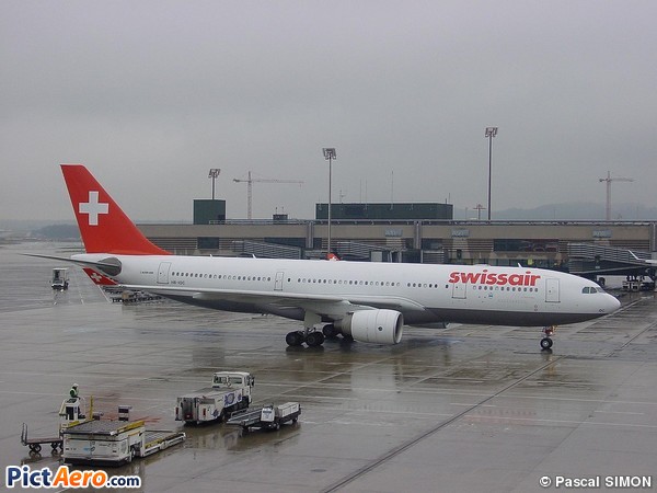 Airbus A330-223 (Swissair)