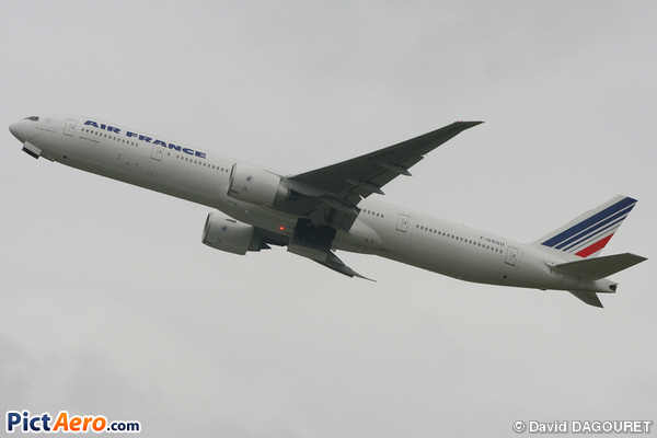 Boeing 777-328/ER (Air France)