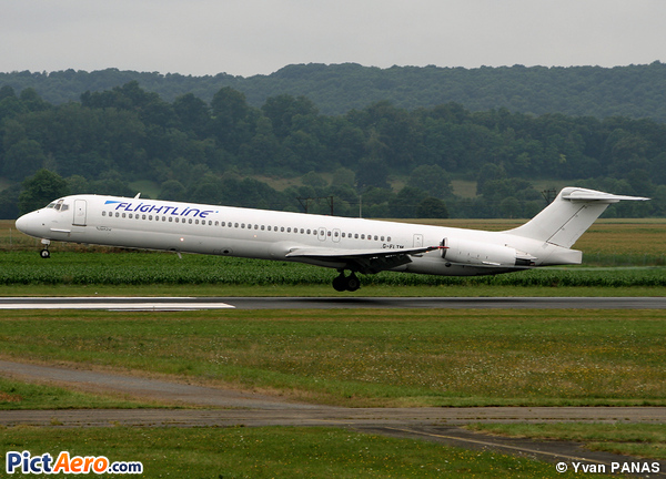 McDonnell Douglas MD-83 (DC-9-83) (Flightline)
