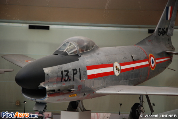 North American F-86K Sabre (Musée de l'Air et de l'Espace du Bourget)