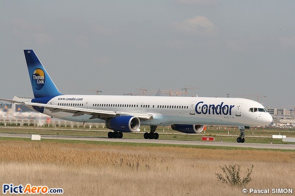 Boeing 757-330/WL (Condor)