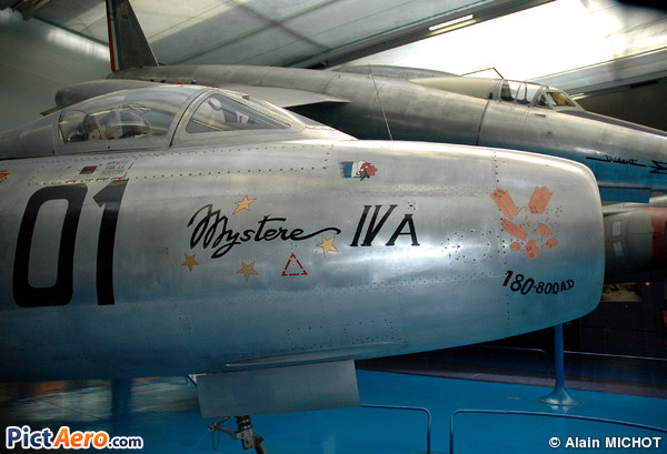 Mystère IV-A (Musée de l'Air et de l'Espace du Bourget)