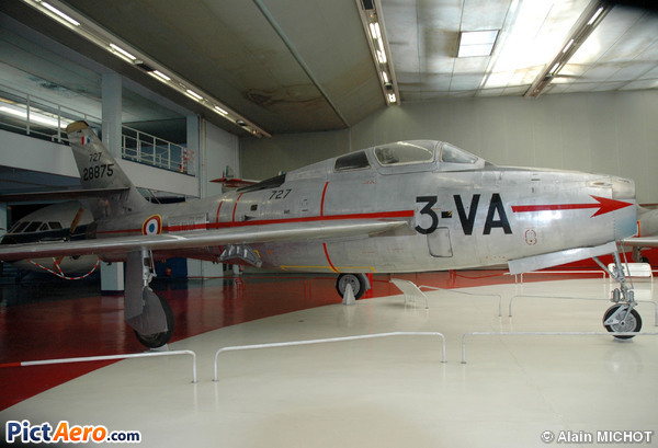 Republic F-84F Thunderstreak (Musée de l'Air et de l'Espace du Bourget)
