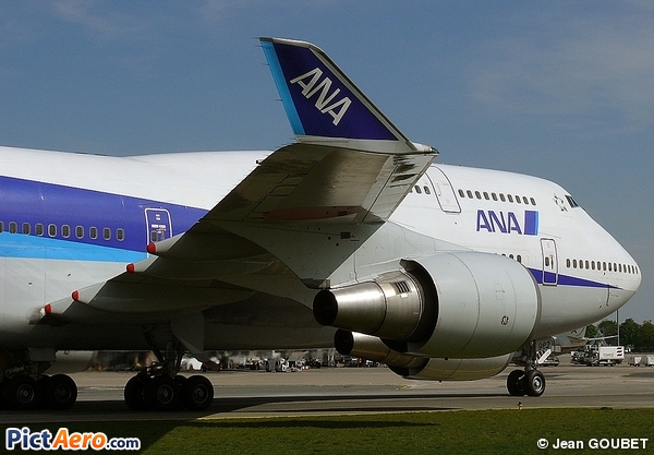 Boeing 747-481D (All Nippon Airways)