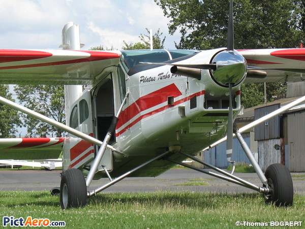 Pilatus PC-6/B2-H4 (Para-club Péronne)