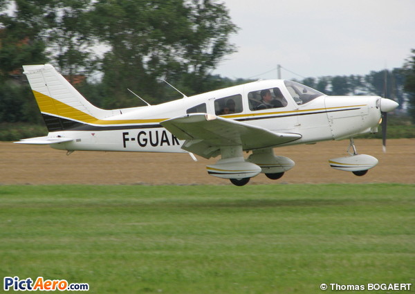 Piper PA-28-161 Warrior II (Aéroclub Les Moêres de Dunkerque)