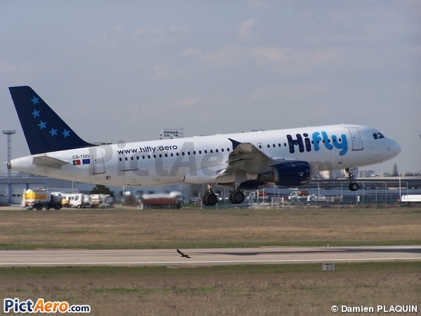 Airbus A320-211 (Hifly)